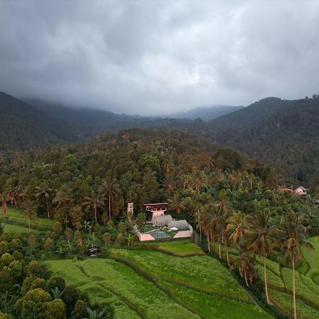 Utopiaku - Munduk Highlands Vila Exterior foto