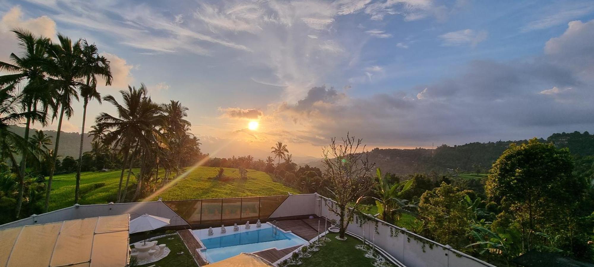 Utopiaku - Munduk Highlands Vila Exterior foto